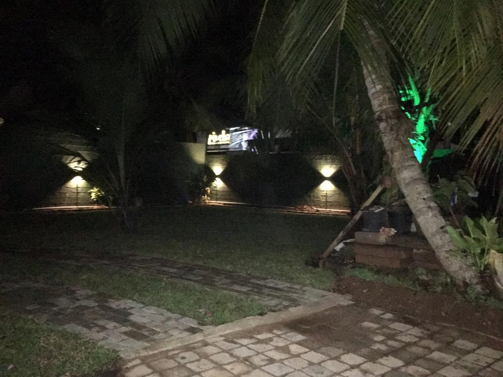 Relax Inn Hikkaduwa Exterior foto