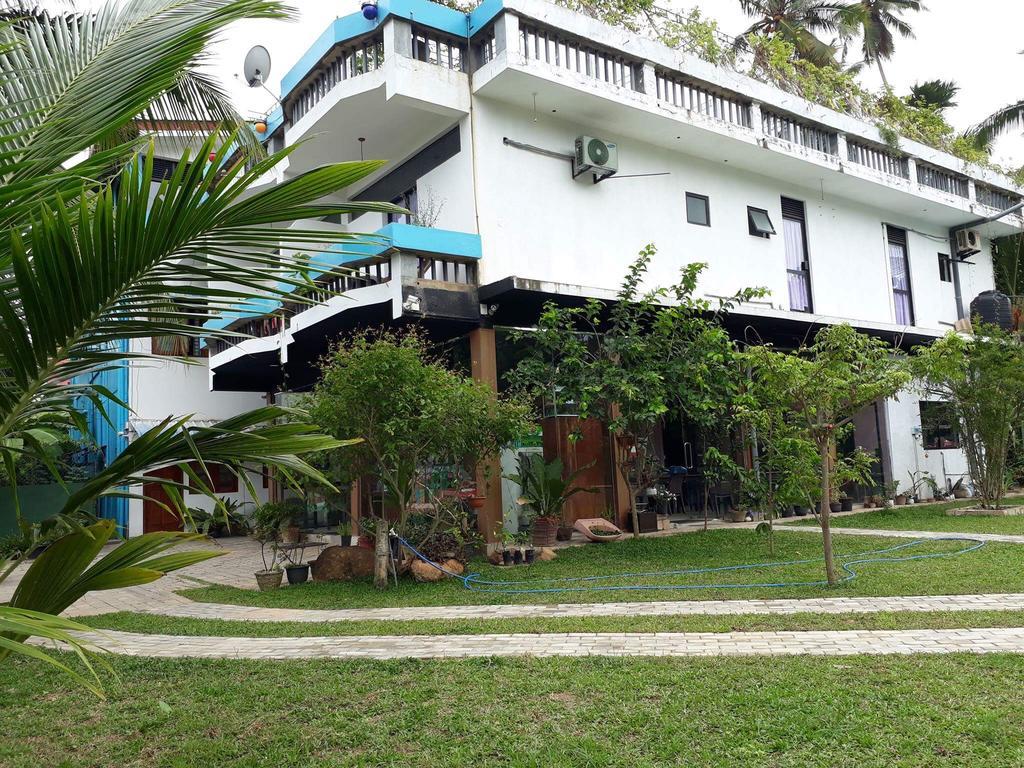 Relax Inn Hikkaduwa Exterior foto