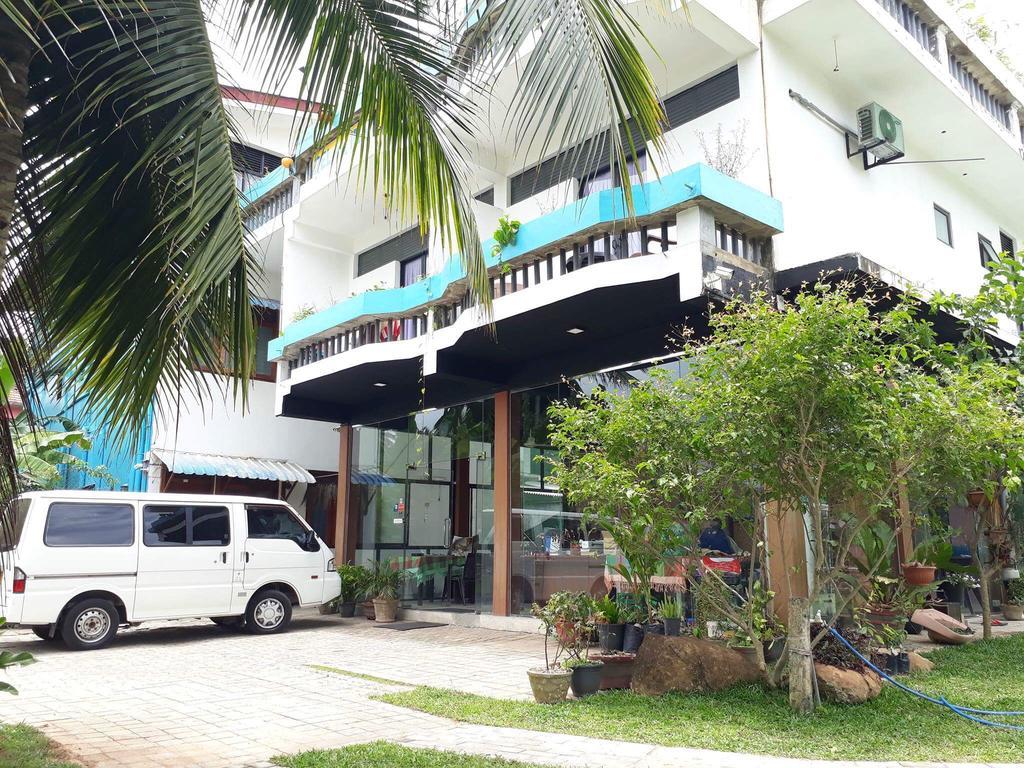 Relax Inn Hikkaduwa Exterior foto