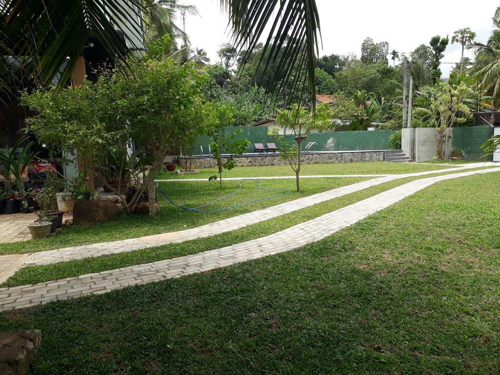 Relax Inn Hikkaduwa Exterior foto