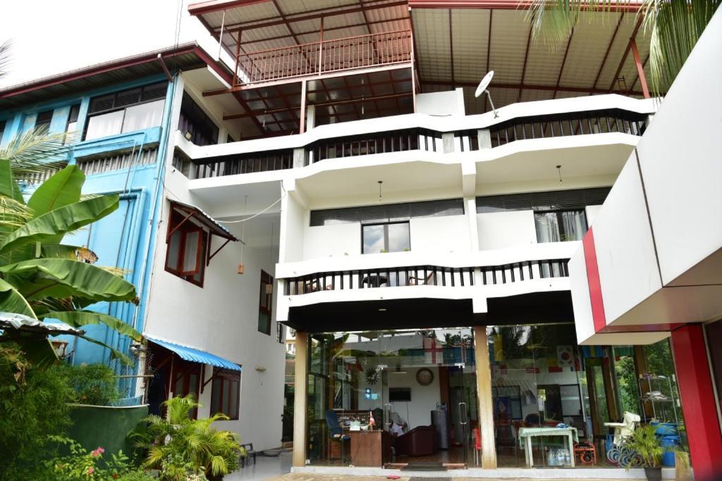 Relax Inn Hikkaduwa Exterior foto